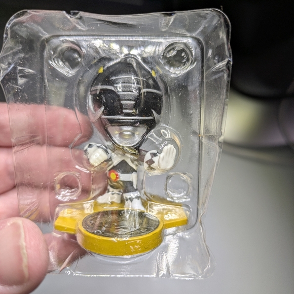 Loot Crate Black Power Ranger - Picture 1 of 3